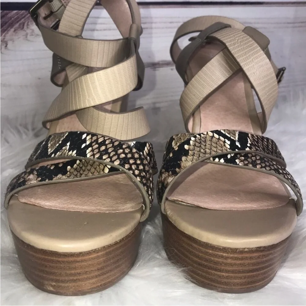 Aldo Wrapped Snake Skin Wedge Sandal Sz 7.5 EUC